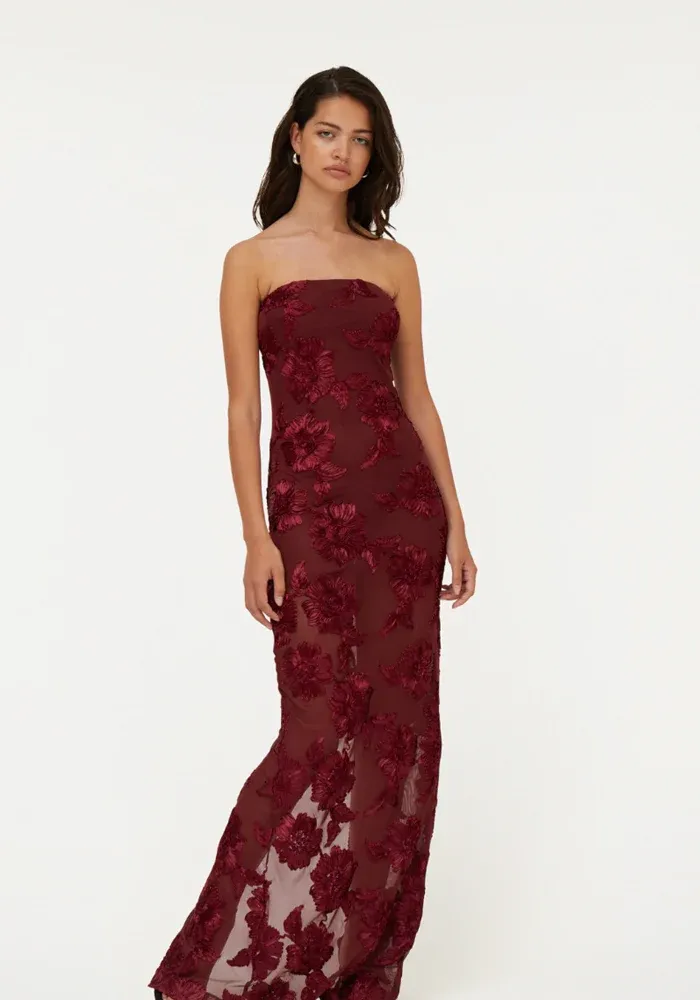 Robe 3D Mesh Maxi Bordeaux – Image 4