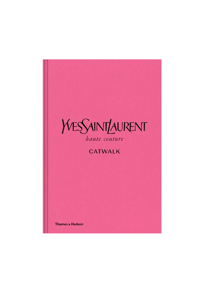 Livre Yves Saint Laurent Catwalk