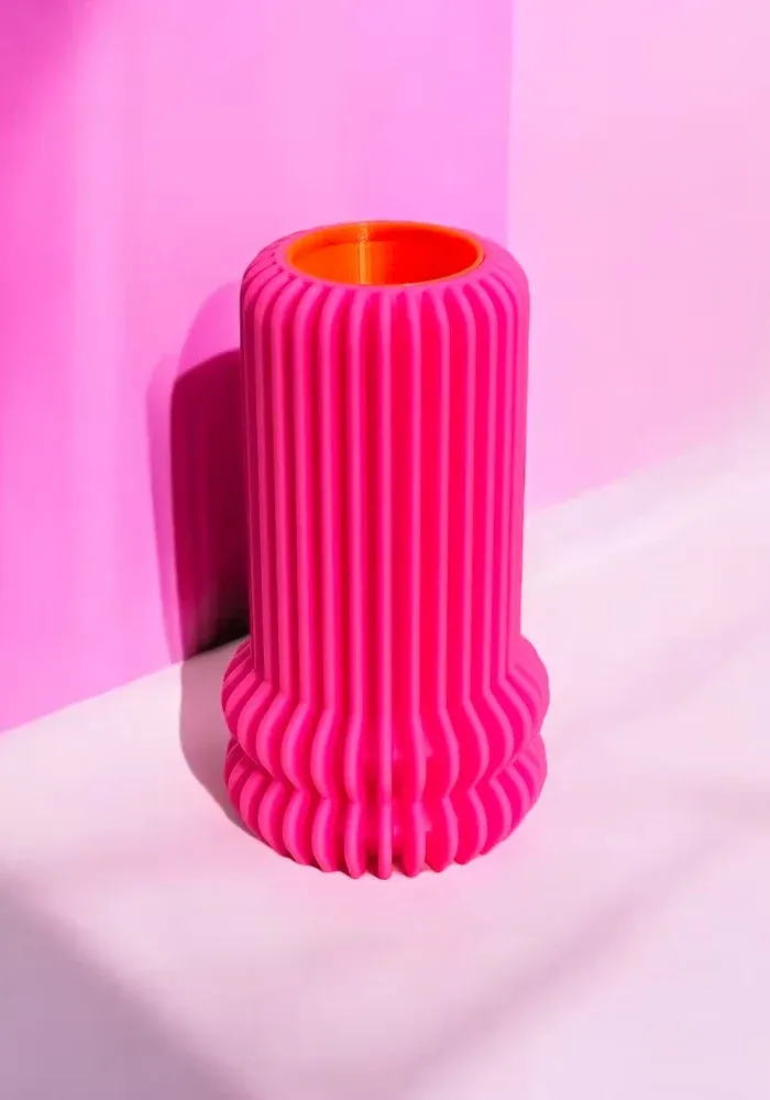 Vase Whimsy 150% Neon Pink – Image 2