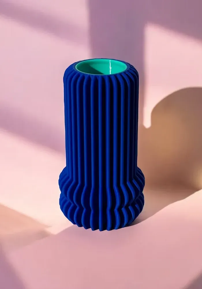 Vase Whimsy 100% Electric Blue – Image 2